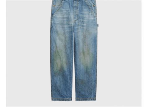 Gucci verkoopt jeans met grasvlekken en die kost stevige duit